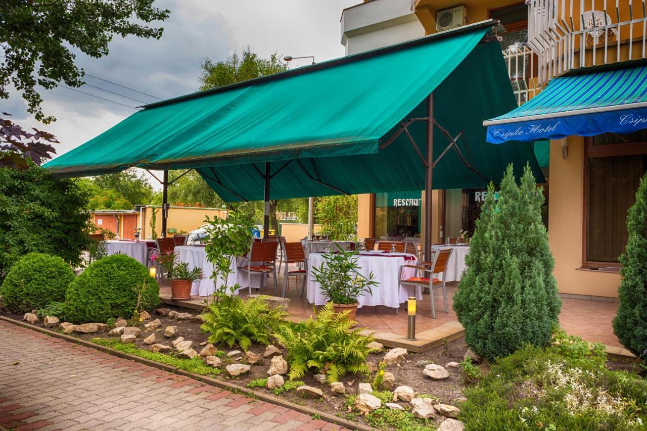 Csipke Hotel Kiskunhalas Zewnętrze zdjęcie