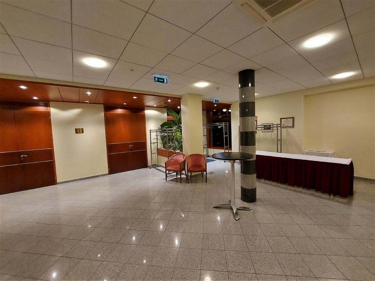 Csipke Hotel Kiskunhalas Zewnętrze zdjęcie
